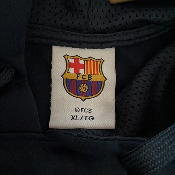 FC Barcelona Offcial Merchandise Hoody XL - Picture 4 of 5